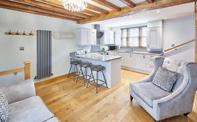 Host & Stay - 11 Bakehouse Yard